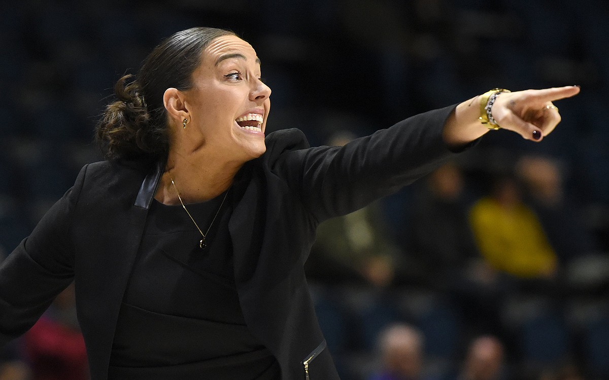 Defense dominates the day as UTC women improve to 3-0 in SoCon