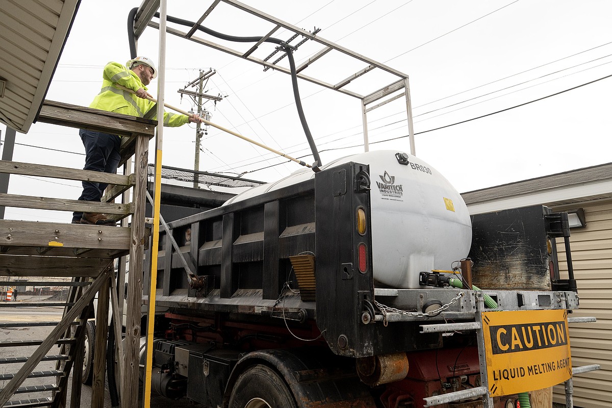 Icing problems, outages predicted overnight Saturday before Sunday warm up, rain