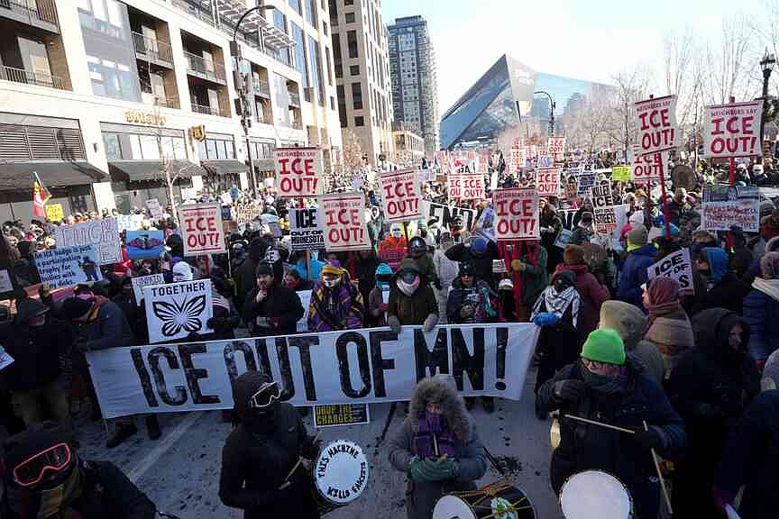 Police arrest 100 clergy members protesting ICE’s presence in Minnesota ...