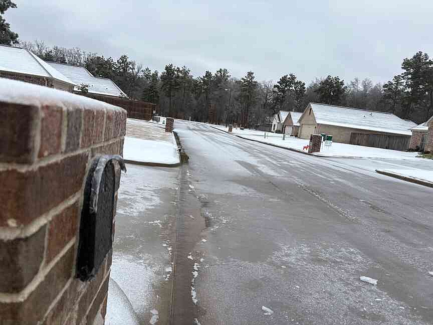 Texarkana mail delivery put on ice by Winter Storm Fern