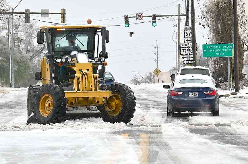 Arkansas residents asked to report structure collapse from winter storm to emergency management