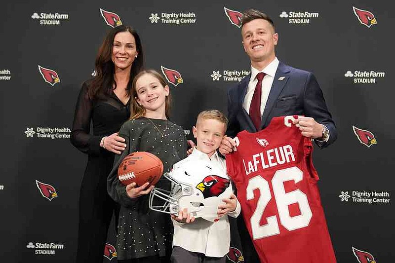 LaFleur has learned from other coaches; will try to turn Cards around