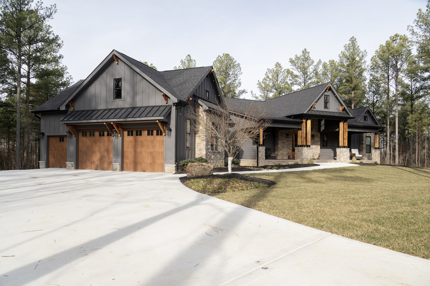Staff Photo by Seth Carpenter / A finished home is seen in the River Gorge Ranch housing development in Marion County.