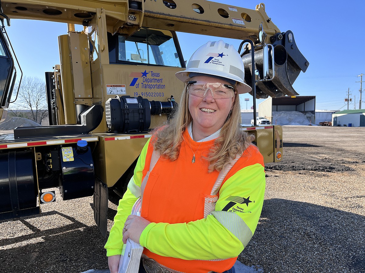 Dana Moore appointed new TxDOT area engineer in Texarkana