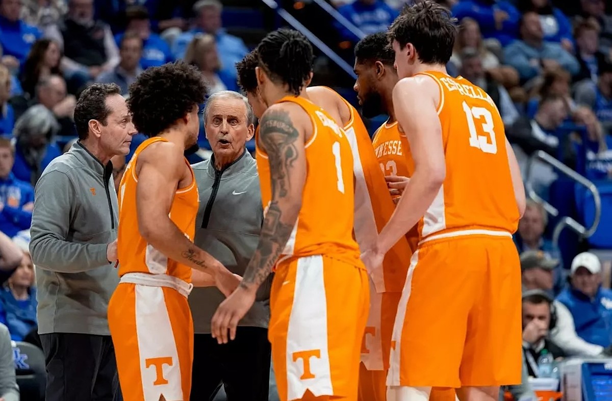 Vols dealing with another ‘frustrating’ experience against Kentucky