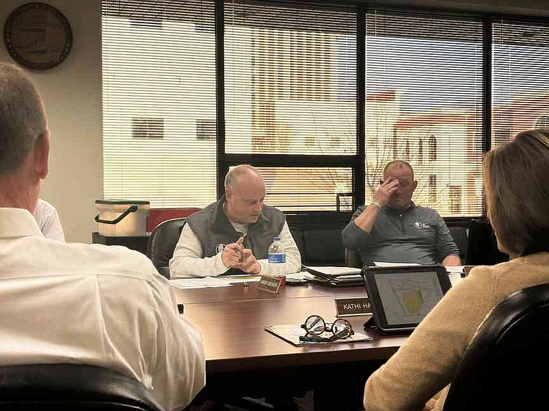 Parks commission recommending land acquisition for U.S. 54 westbound ...