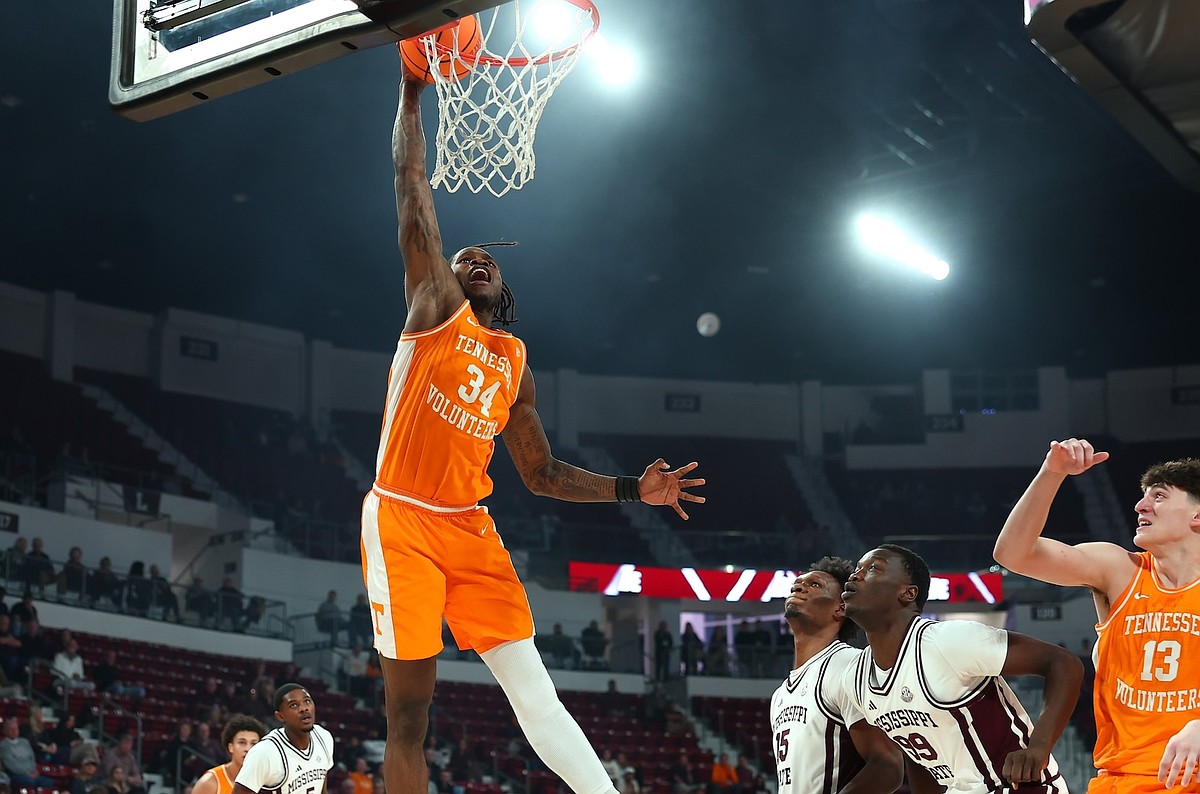 Vols survive Mississippi State’s 18-0 run to prevail in Starkville