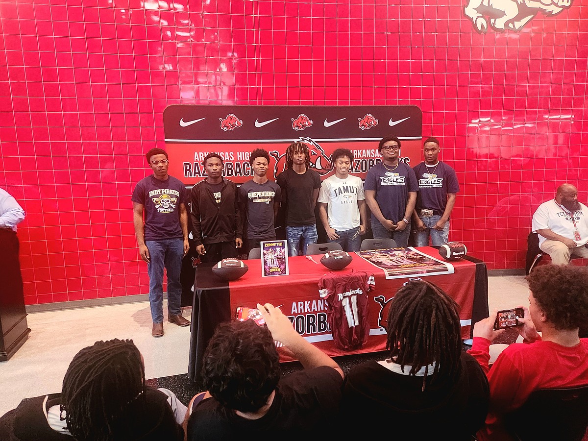 Signing: Arkansas High honors 7 in signing ceremony