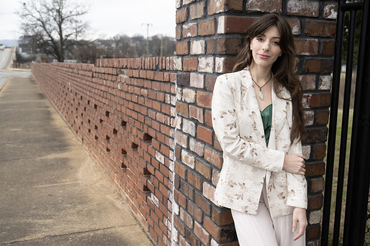 Businesswoman Elea Wright to run against five-term incumbent Warren Mackey in Democratic primary