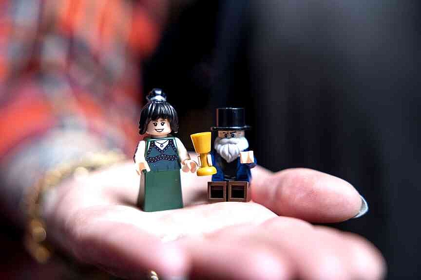 Restaurant regular’s devotion inspired his son to build $1,500 Lego replica