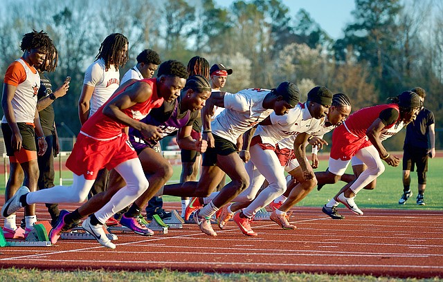 Prep Track and Field: Arkansas High wins three relays, finishes strong ...