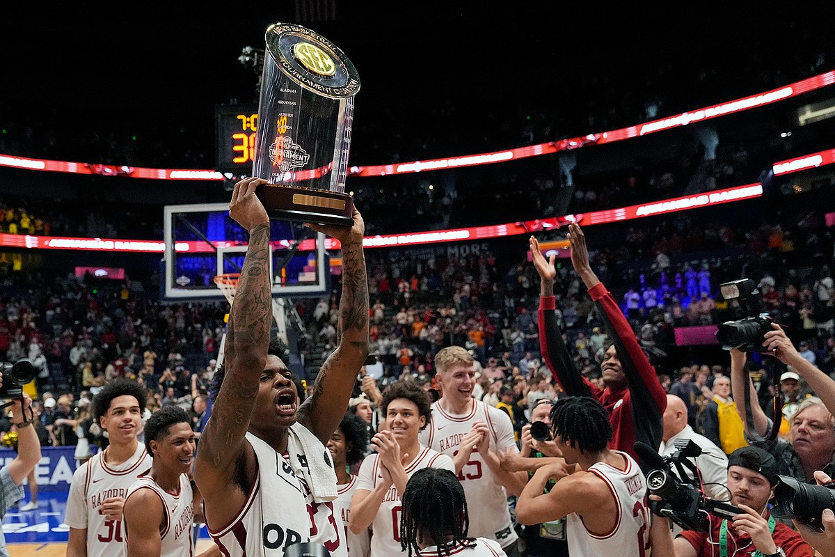 Arkansas surges late vs. Vandy for Coach Cal’s seventh SEC tourney title