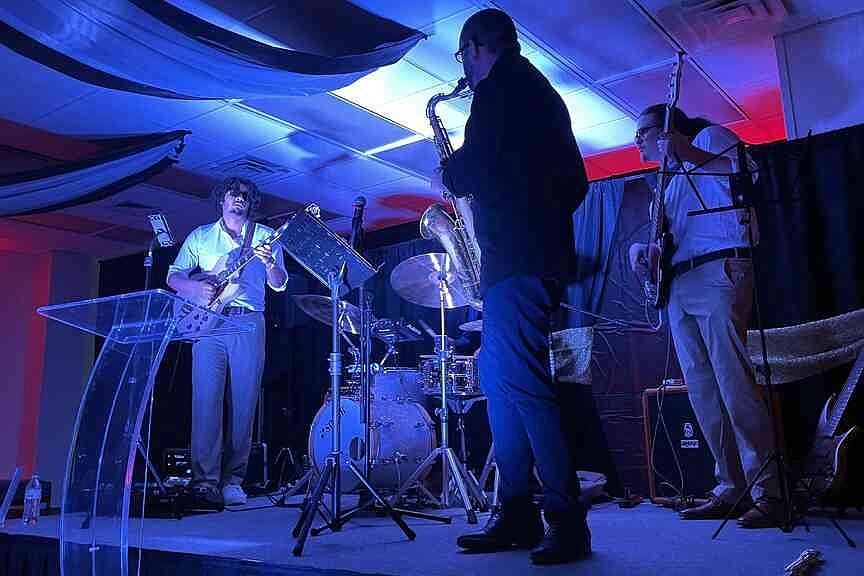 WATCH | Texarkana Regional Arts and Humanities Council honors arts pros with local roots