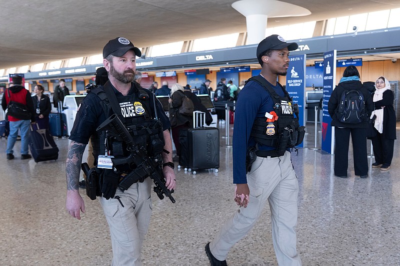 Airport disruptions abound as senators chase deal to end Homeland ...