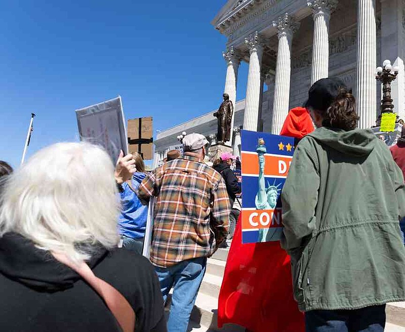 Jefferson City ‘No Kings’ protest takes aim at state government ...