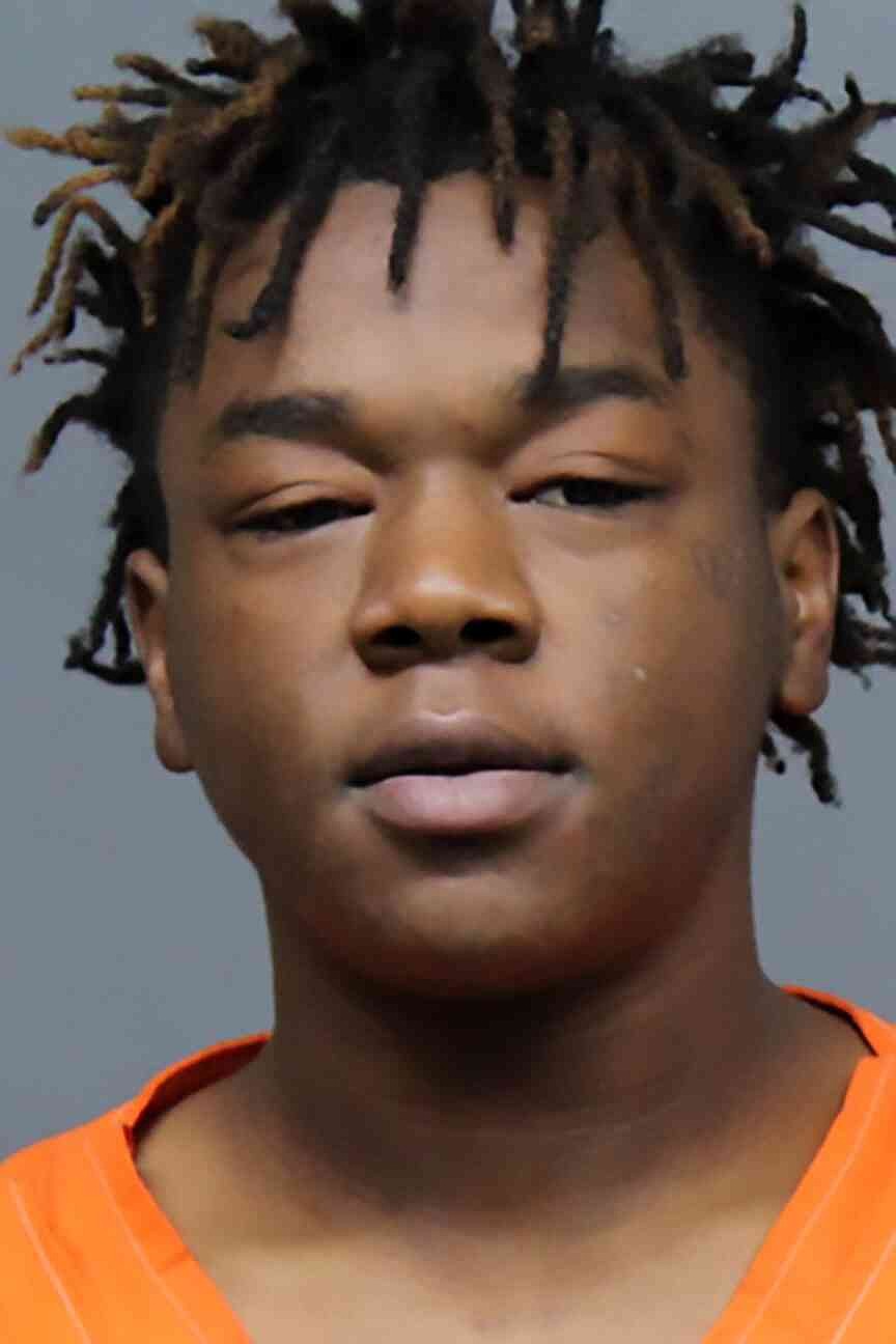 Texarkana man arrested on burglary, evading arrest charges after break ...