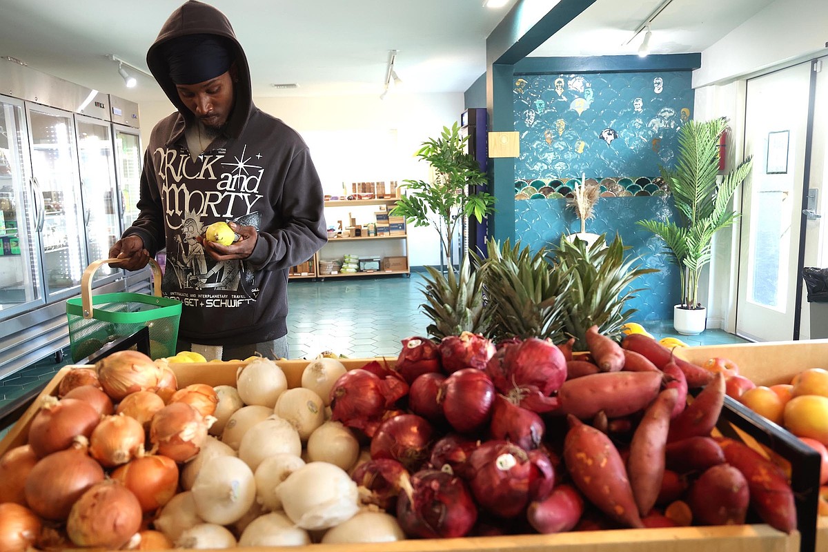 Times Opinion: ‘Eat real food’ is great advice, but it’s only part of the equation