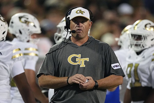 Georgia Tech coach labels Alberto Mendoza 'the guy' in QB battle