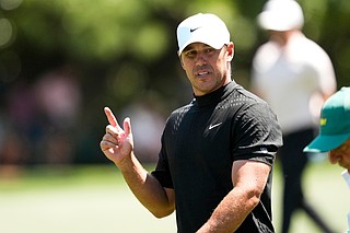 brooks koepka chew tobacco dip golfers chewing tobacco Brooks Koepka Dip: Reactions to Golfer's Chewing Tobacco at U.S. Open Tour Pro's Little Helper: Does