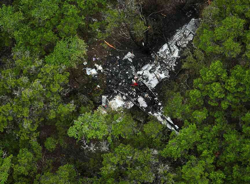 Five die in plane crash in Texas Hill Country