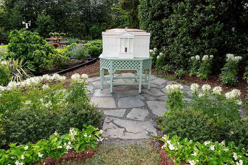 What’s all the buzz about? Melania Trump is growing the White House honey program with a new beehive