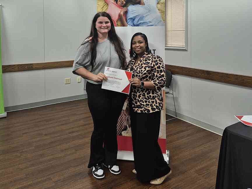 ASPSF Day of Giving raises $61,000 as 453 Single Parents Receive Spring Scholarship