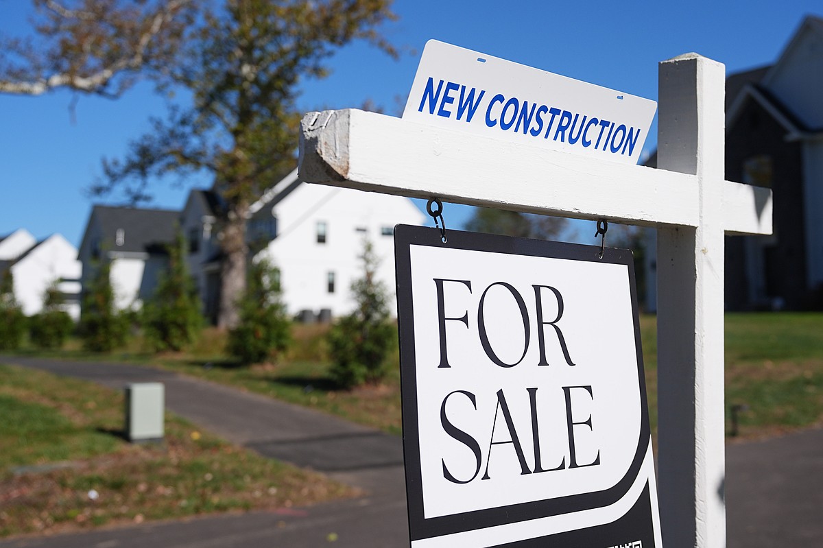 Single Gen Z women outpace Gen Z men to homeownership despite overall ...