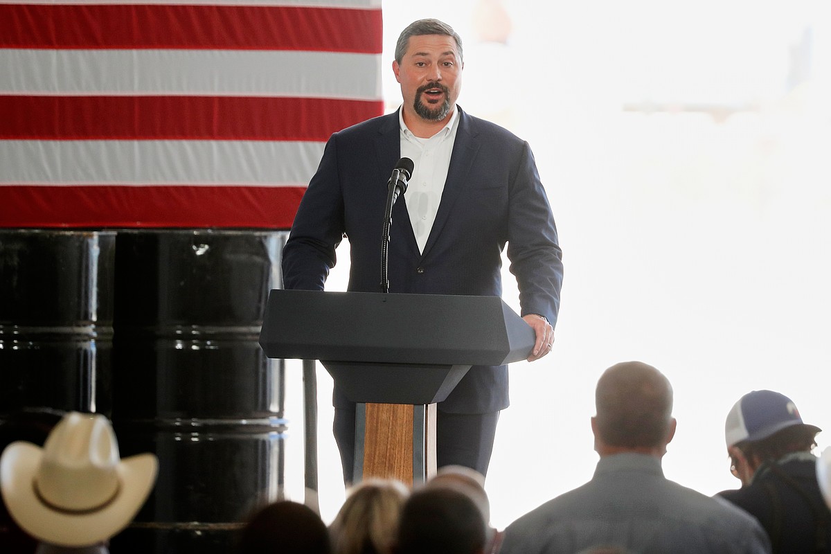 Texas Tech booster asks college sports leaders to give new fix-it bill a chance