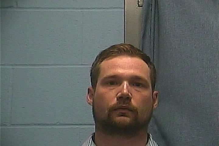Camden police officer charged with sexual solicitation