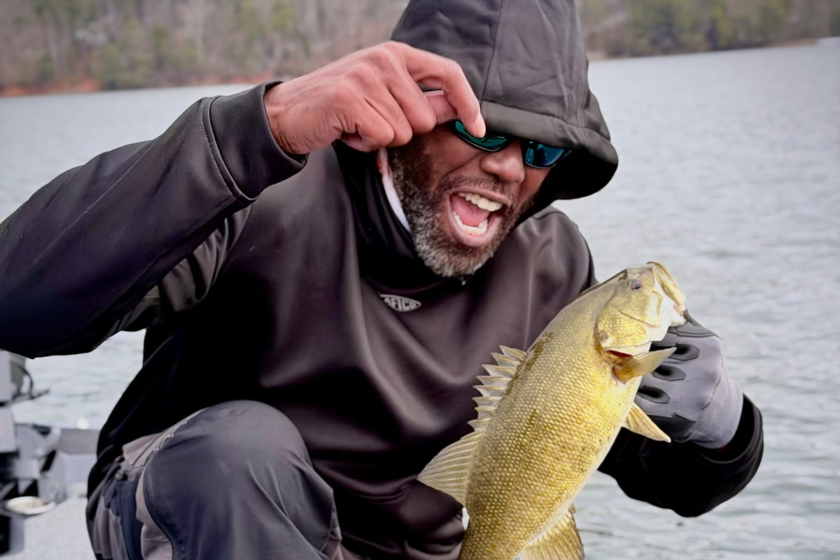 NFL great Randy Moss gets chance to show his passion for bass fishing