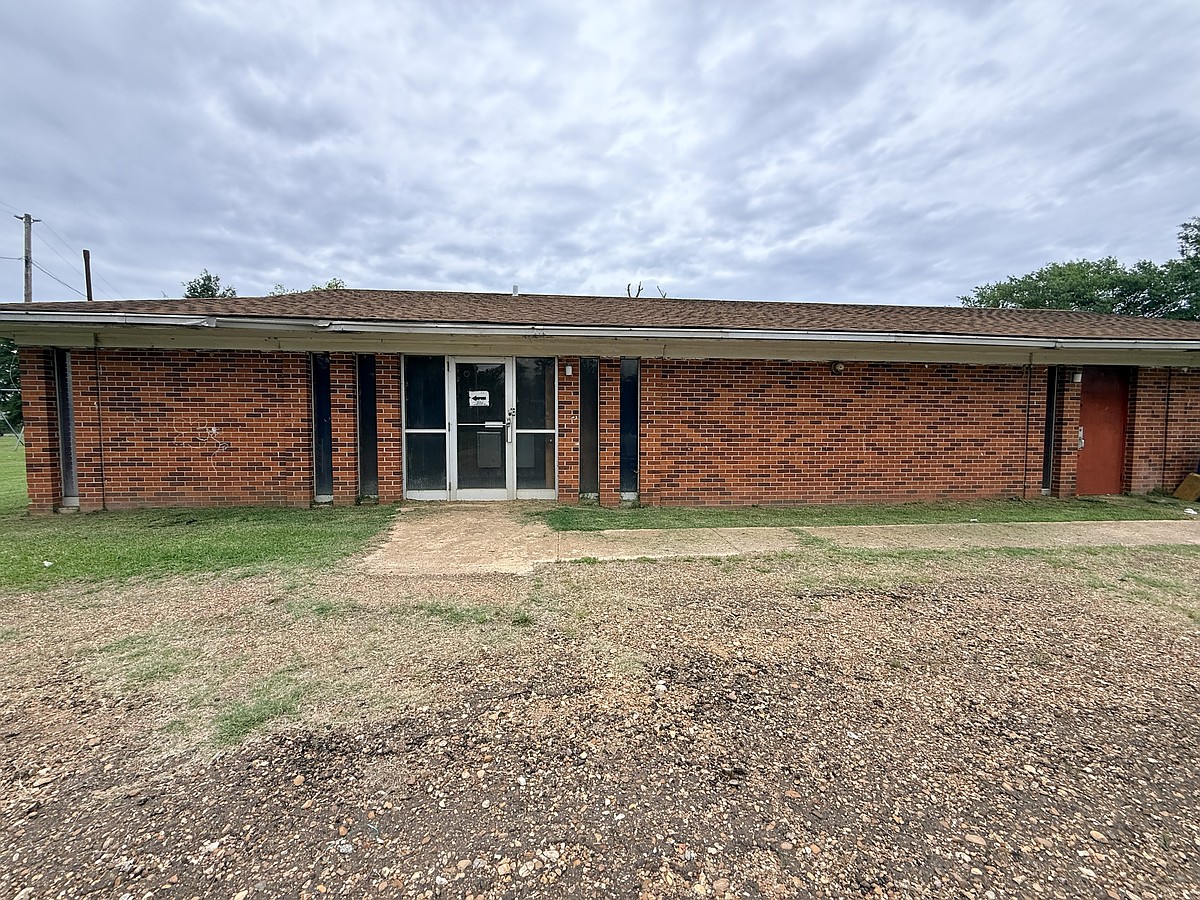 GARLAND City. Ark. -- A new community library is coming inside the Garland City Community Center, a project local lea...