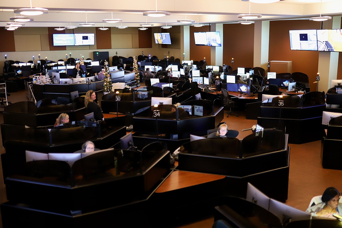 Community Voice: Hamilton County 911 dispatchers deserve fair pay
