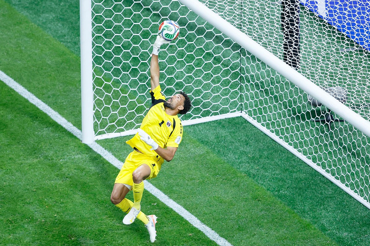 Cape Verde, veteran goalkeeper Vozinha enjoying spotlight moment | Chattanooga Times Free Press