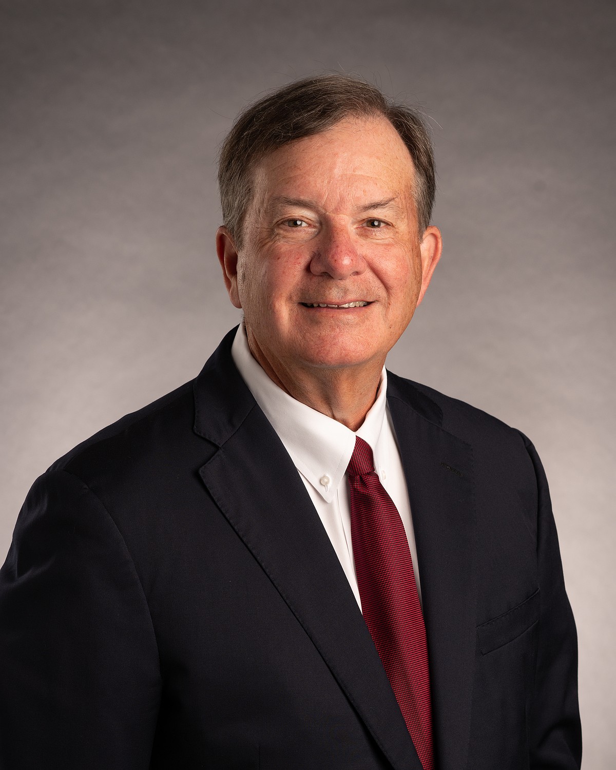 TEXARKANA, Ark. -- University of Arkansas for Medical Sciences' new chancellor visited Texarkana on Monday and took stock of the region's satellite medical center.