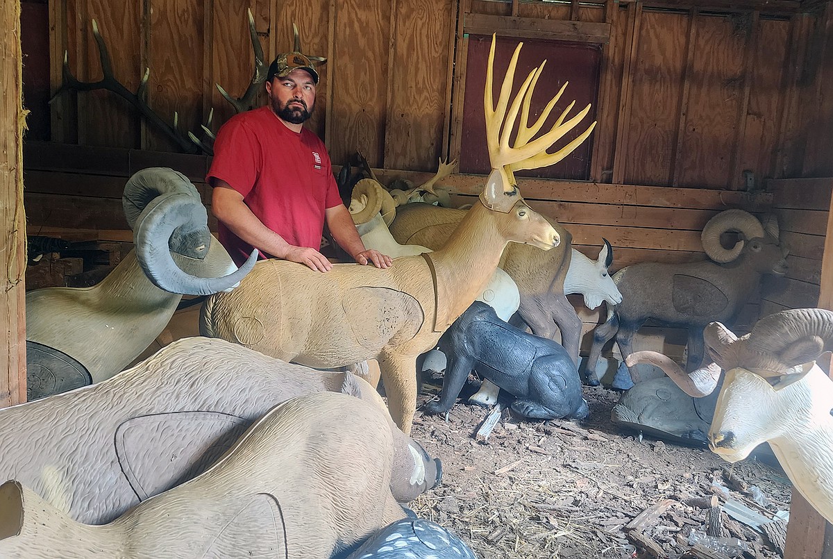 Case: Three cheers for 3D target fun at Black Bear Archery