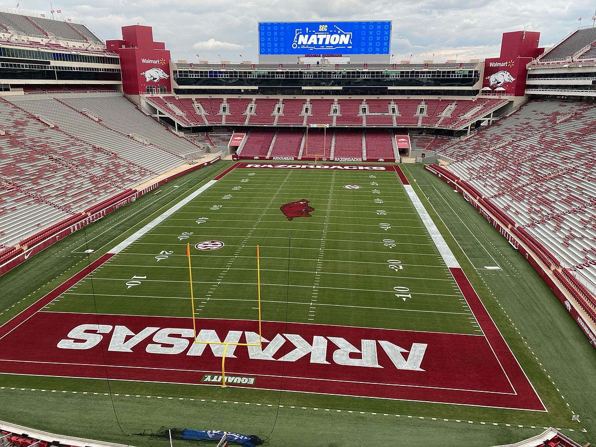 Razorback Stadium contract really for 14 years
