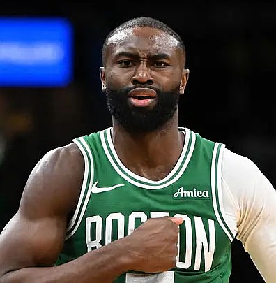 Celtics trade Brown to 76ers