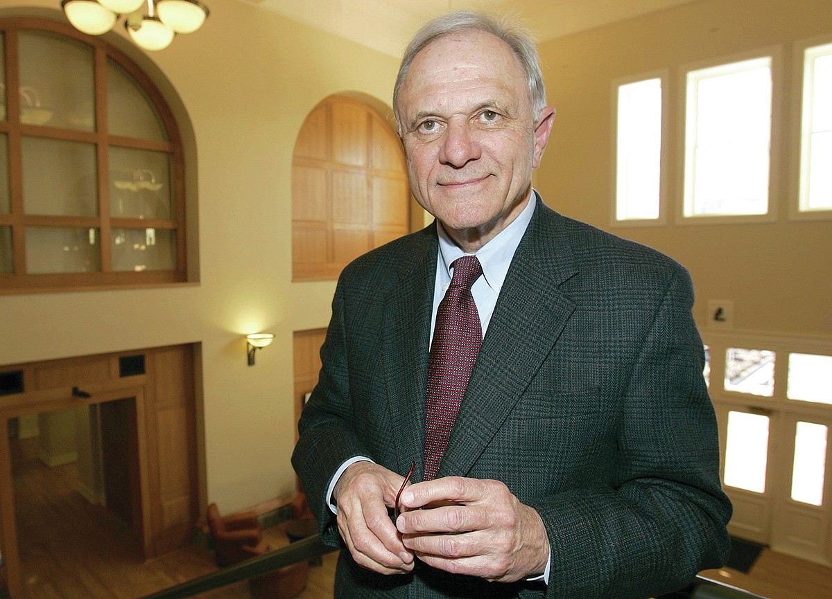 South Arkansas native David Pryor's moderate approach built respect on both sides of political aisle