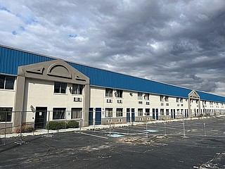 Letters to the editors: Airport Inn shelter needs services; Honor