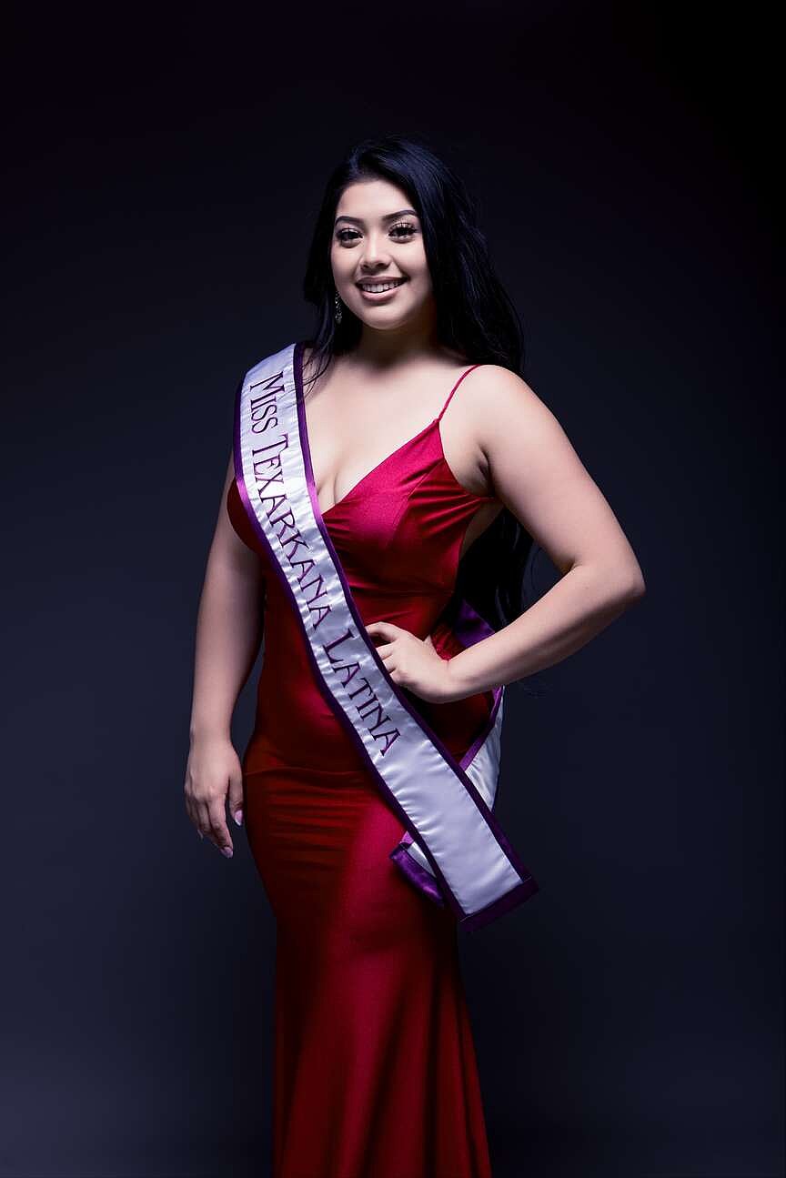 Cris Peña to represent Texarkana in Miss Texas Latina