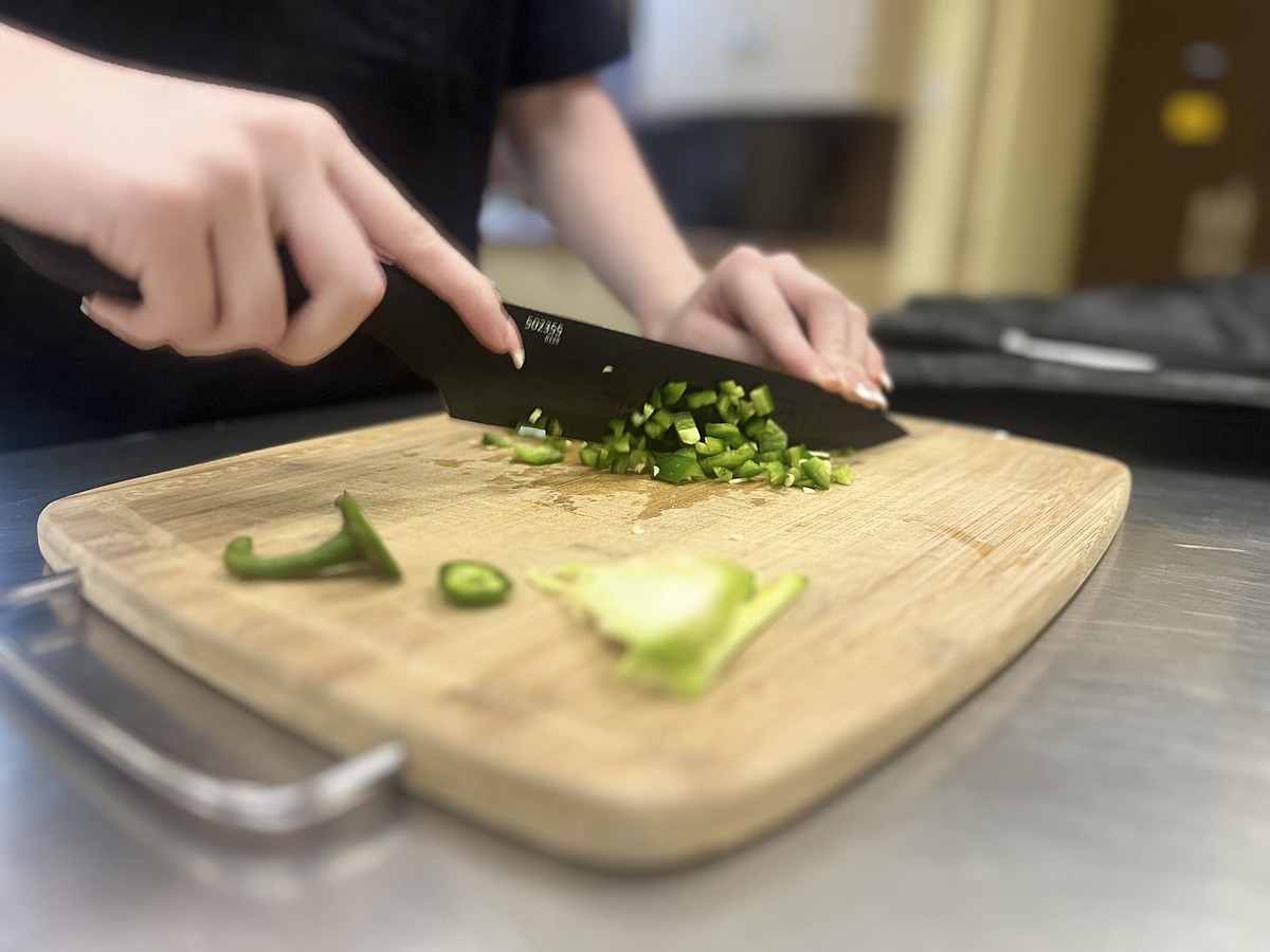 Recent THS graduate has big plans for meal-prep business