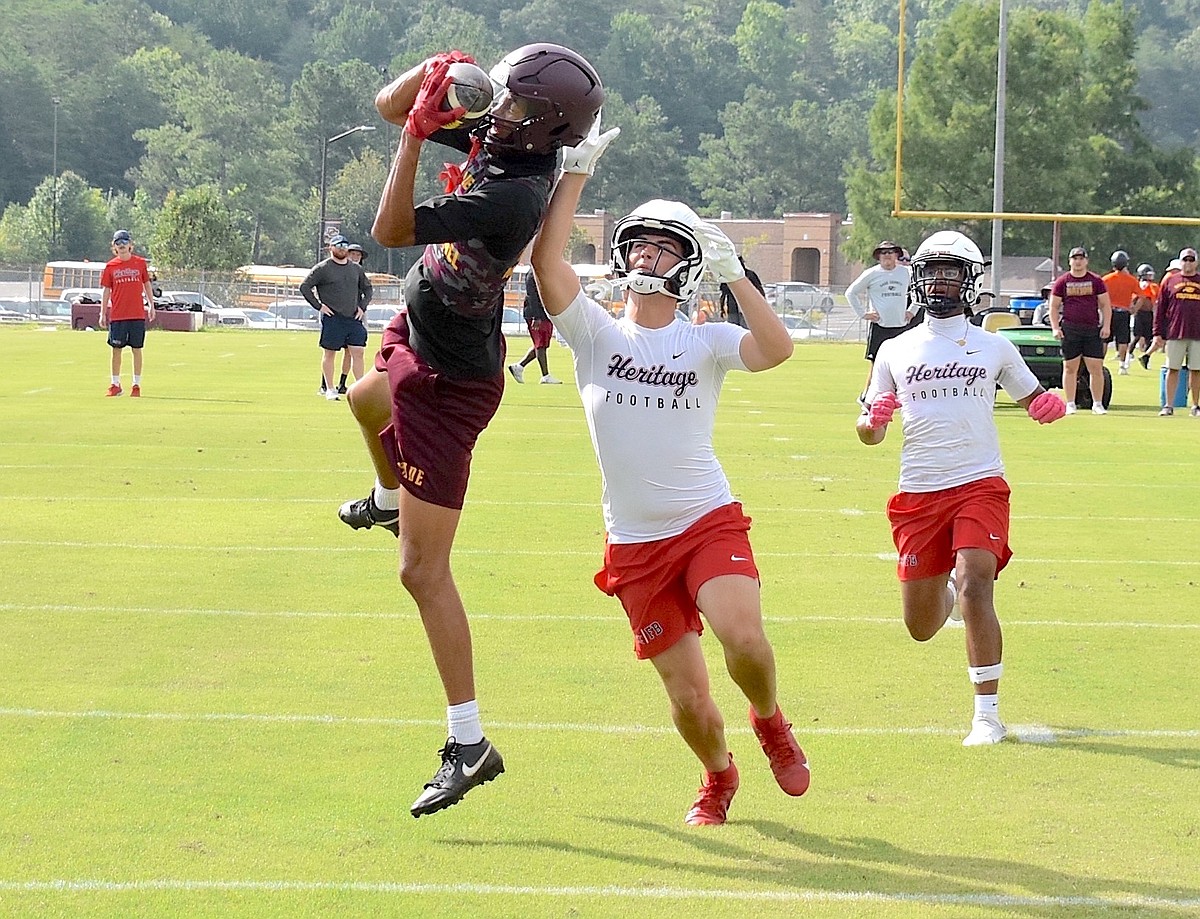 Area prep football teams make gains at Dade 7-on-7, lineman camp