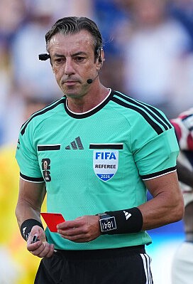 FIFA praises World Cup referee who President Trump claimed was ‘suspect’ after red card for Balogun