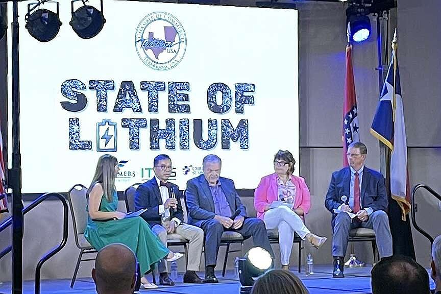 TEXARKANA, Texas -- Gov. Sarah Huckabee Sanders on Wednesday said Arkansas is positioned to become a national leader in the lithium industry, telling business leaders the state's deposits could transform its economy while reducing U.S. depe