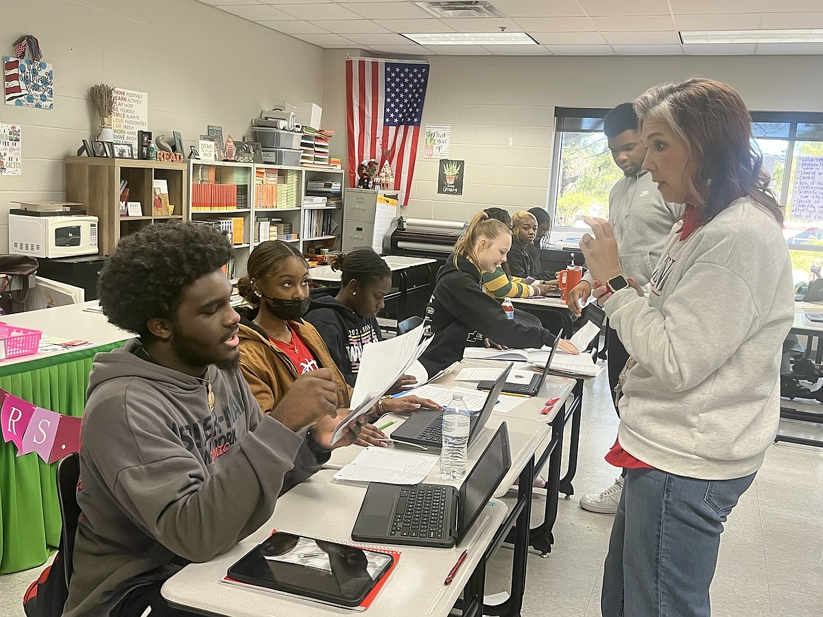 Texarkana, Hope teachers finalists for Arkansas Teacher of the Year
