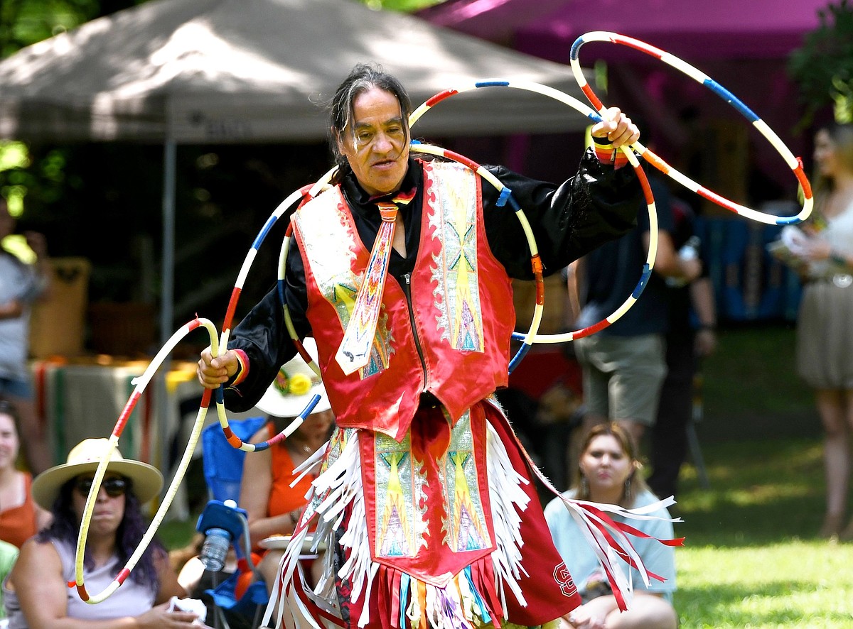 Things to do in the Chattanooga area this week includes 127 Yard Sale , Cherokee Cultural Celebration , historic aircraft tour