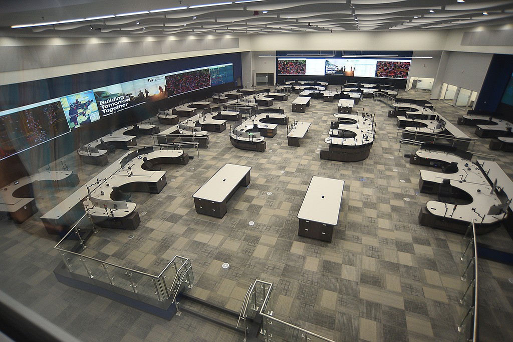 TVA’s grid ‘brain’ enters operations ahead of $4B transmission upgrades