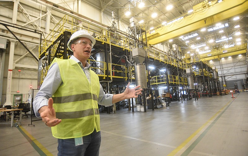 Tennessee's energy future: Clean manufacturing powered by fossil