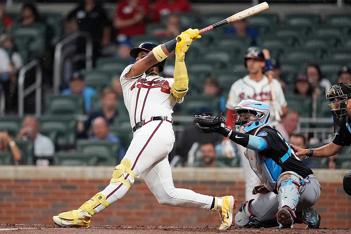 Photo: timesfreepress.com Ronald Acuña Jr. Hits Bizarre Two-Player Deflected HR in Braves' Win Over Marlins