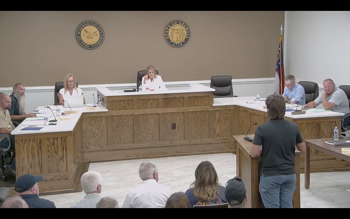Walker County extends data center moratorium by 180 days, creates study group